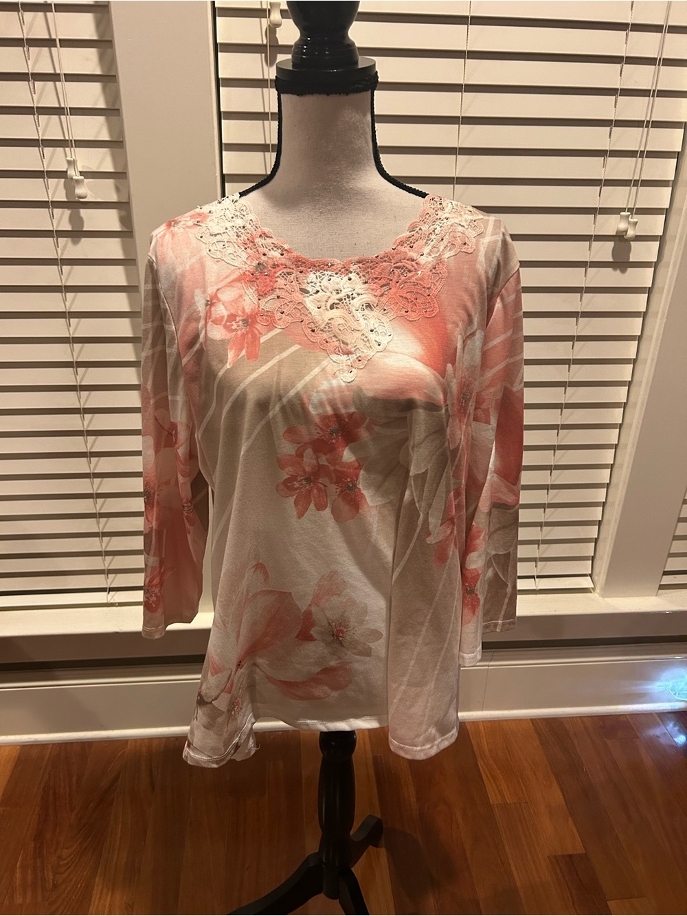 Alfred Dunner 3/4 sleeve floral knit top